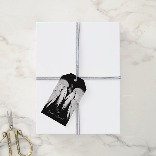 Étiquettes-cadeau ANGE AILES Black Céleste Holly Monogramme (Avec de la ficelle)