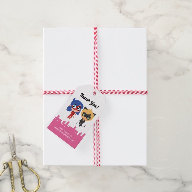 Étiquettes-cadeau Anniversaire de Ladybug et de Cat Noir Chibi (Avec de la ficelle)