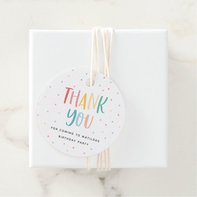 Étiquettes Cadeau Anniversaire Merci de votre faveur cadeau (En situation)