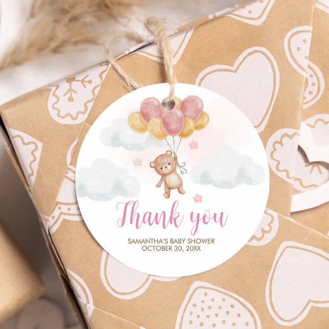 Étiquettes Cadeau Baby shower d'attente de l'ours de la fille ronde (We Can Bearly Wait Bear Balloons Baby Shower Favor Tags)