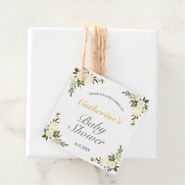Étiquettes Cadeau Baby shower Floral de printemps jaune frais (En situation)