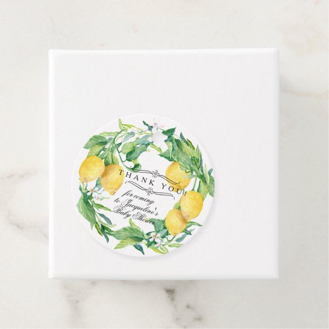 Étiquettes Cadeau Baby shower Merci d'aquarelle citron vert (En situation)
