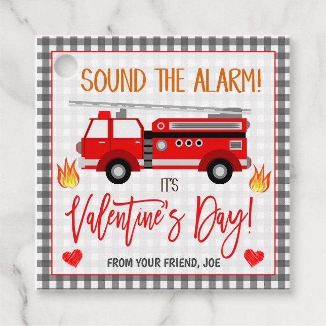 Étiquettes Cadeau Balise cadeau de Firetruck Valentine's (Devant)