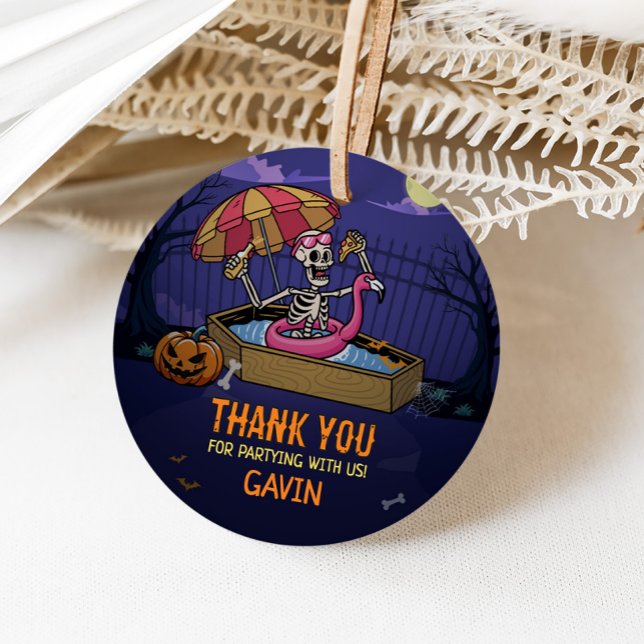 Étiquettes Cadeau Balise Halloween Pool Summerween Anniversaire Roun (Halloween Summerween Pool Birthday Round Favor Tags)