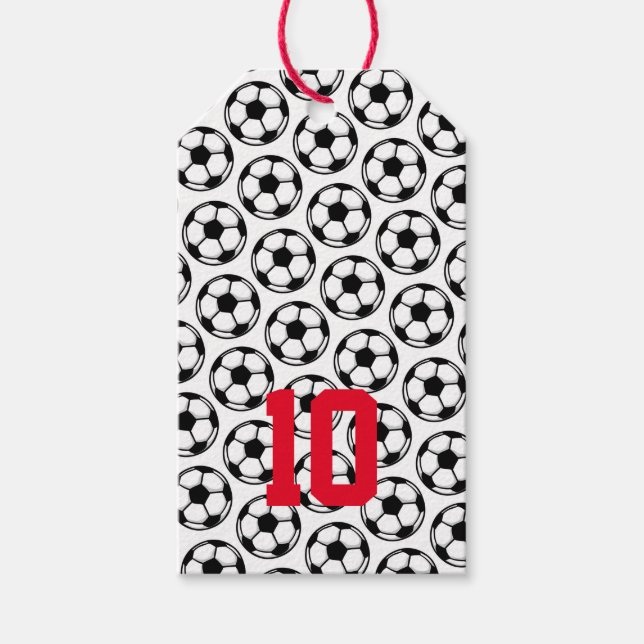 Étiquettes-cadeau Ballons de football blanc noir nombre personnalisé (Devant)
