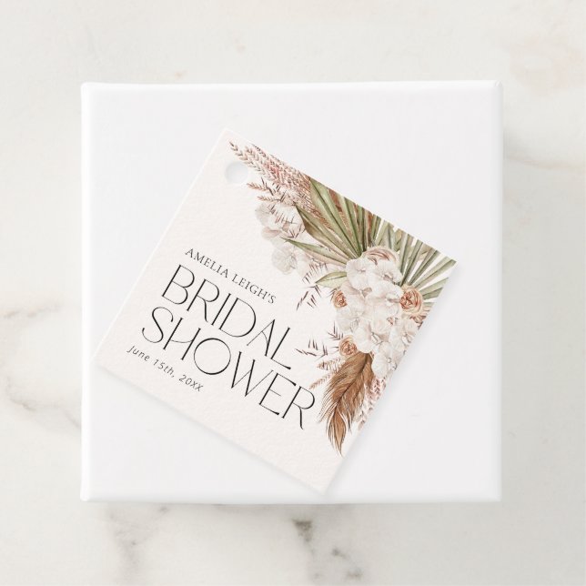 Étiquettes Cadeau Bohème Floral & Plumes Douche (En situation)