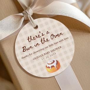 Étiquettes Cadeau Cadeau de Baby Shower Bun in the Oven Gingham Bake