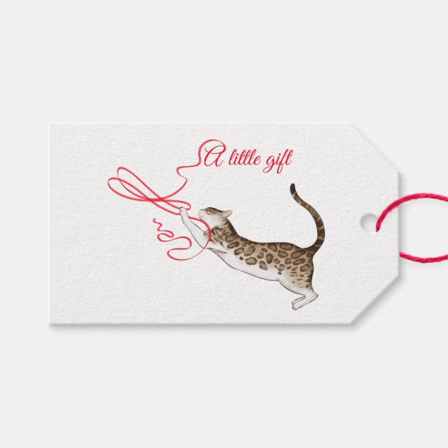 Étiquettes-cadeau Chat Jouer avec un ruban rouge (Devant (Horizontal))