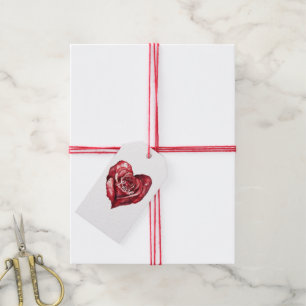 Étiquettes-cadeau Cœur floral de rose rouge romantique