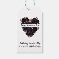 Coeur gothique fait de fleurs noires. Un romantism