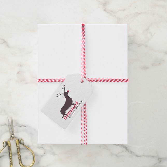 Étiquettes-cadeau Dachshund À Travers La Neige (With Twine)