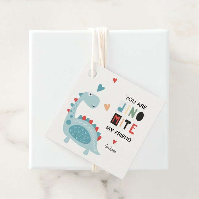 Étiquettes Cadeau Dinomite Valentine (En situation)