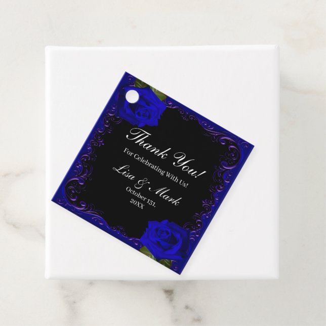 Étiquettes Cadeau Élégant Roses Goth Blue (En situation)