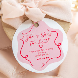 Étiquettes Cadeau Elle attache le noeud rétro rose ondulé et rouge
