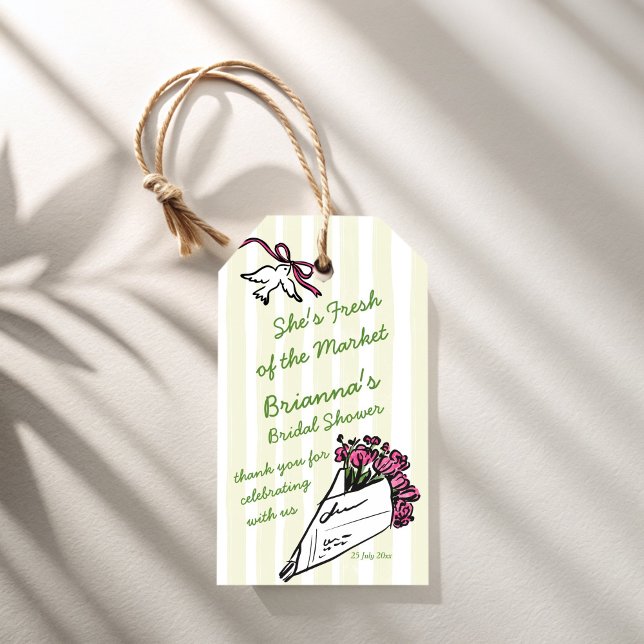 Étiquettes-cadeau Elle est fraîche de la faveur de la douche nuptial (She's fresh of the market handrawn sketch personalized bridal shower favor gift tags )