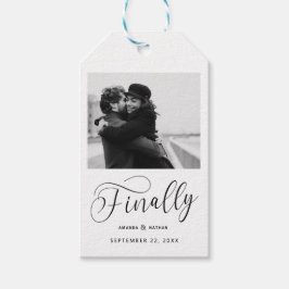 Étiquettes-cadeau Enfin photo minimaliste Mariage Enregistrer la dat