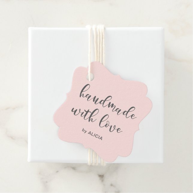 Étiquettes Cadeau Fabriqué à la main avec Love Pastel (En situation)