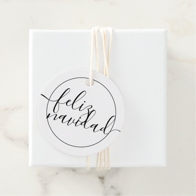 Étiquettes Cadeau Feliz Navidad Typographie moderne Noël (En situation)