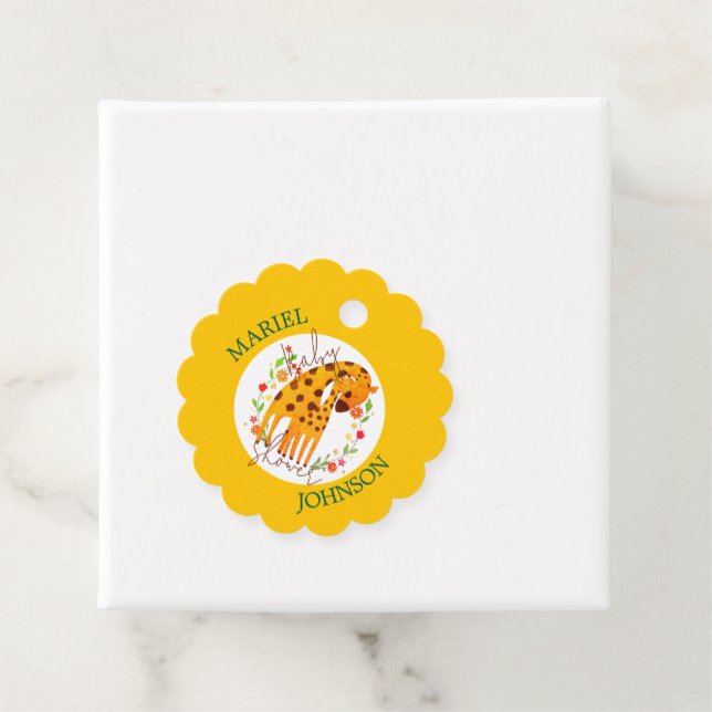 Étiquettes Cadeau Fête bébé de Maman Girafe et bébé girafeau  (En situation)