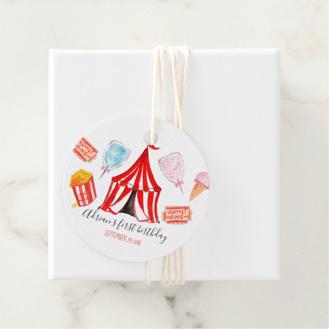 Étiquettes Cadeau Fête d'anniversaire du cirque du carnaval, préfére (En situation)