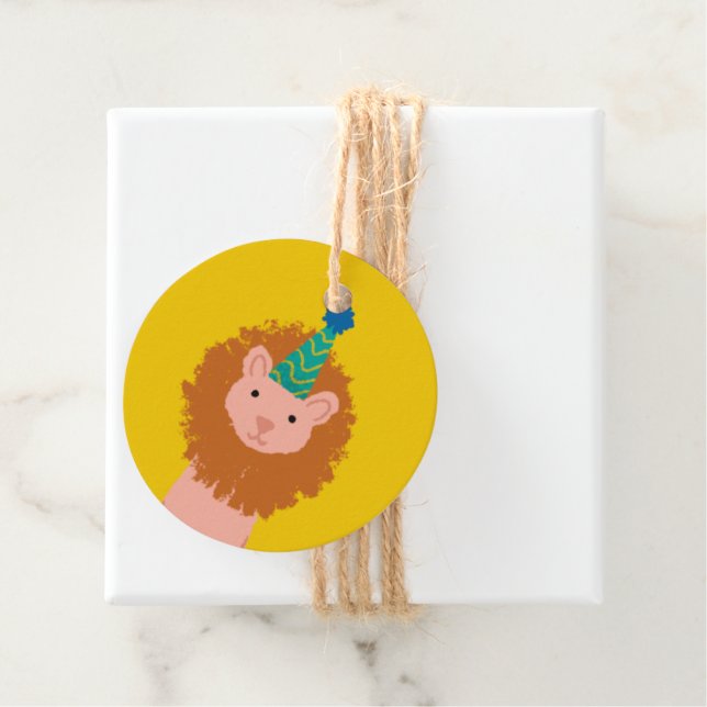 Étiquettes Cadeau Fête d'anniversaire du lion animal de la fête jaun (En situation)