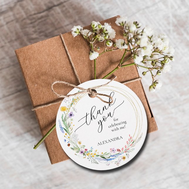 Étiquettes Cadeau Fête de mariage aux fleurs sauvages (Wreath of wildflowers bridal shower round favor tags)