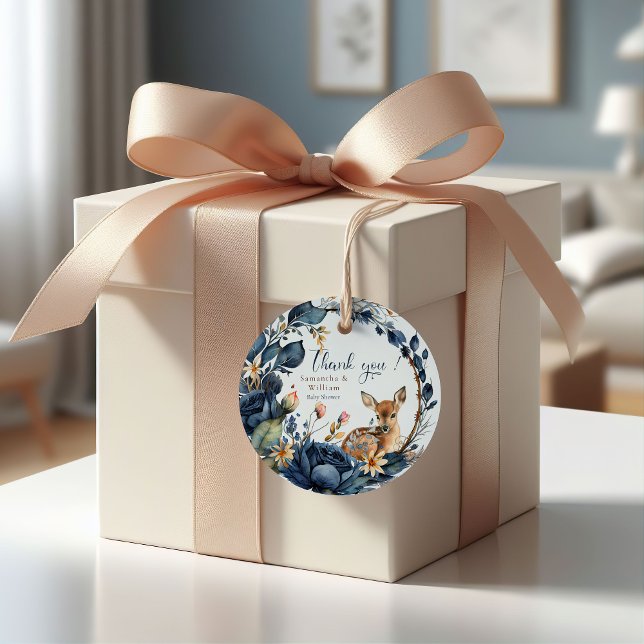 Étiquettes Cadeau Feuille de mignonnes fleurs bleues de cerfs de boi (Créateur téléchargé)