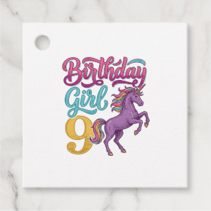 Étiquettes Cadeau Fille d'anniversaire 9 Licorne Dessin de gravure v