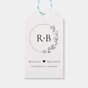Étiquettes-cadeau Initiales de mariage en couronne florale élégante 