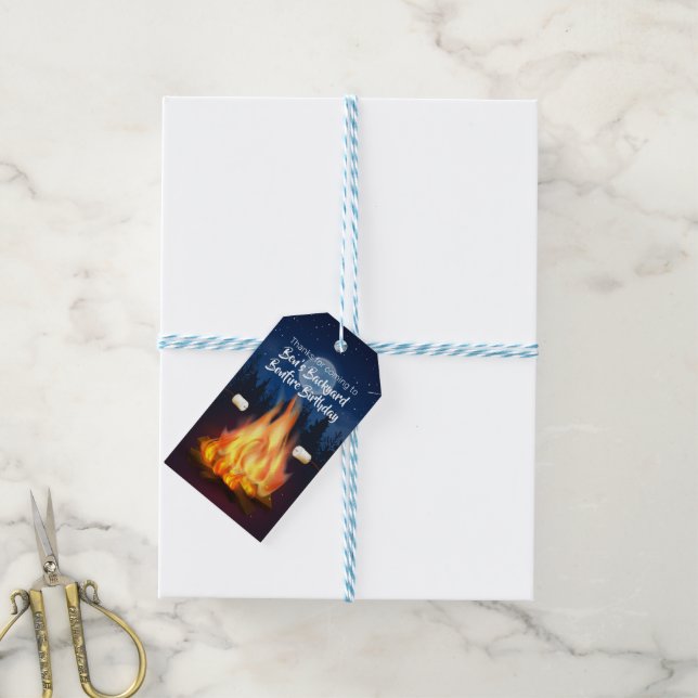 Étiquettes-cadeau Jardin Bonfire Cookout Anniversaire (Avec de laficelle)