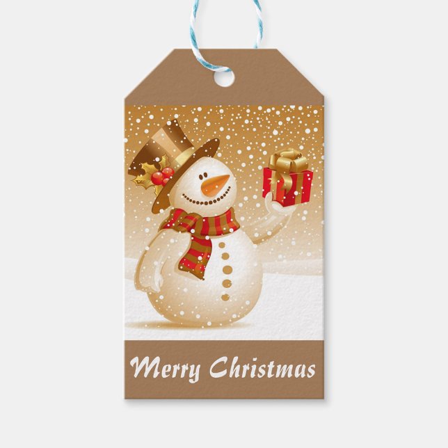 Étiquettes-cadeau Joyeux Noël (Illustration of a Christmas tag with a snowman wearing a brown hat with holly berries.)