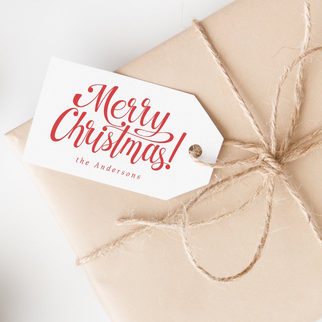 Étiquettes-cadeau Joyeux Noël moderne (Kraft wrap, rustic twine, red script tag—minimal, cozy holiday)