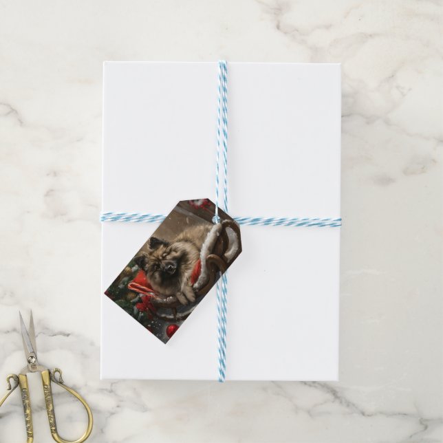 Étiquettes-cadeau keeshond Festive de Noël de chien (With Twine)