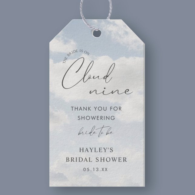 Étiquettes-cadeau La mariée est sur un nuage neuf Shower de mariage  (Créateur téléchargé)