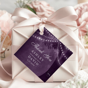 Étiquettes Cadeau Lumières d'arbre rustique violet Initiales sculpté