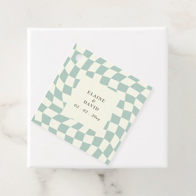 Étiquettes Cadeau Mariage à carreaux verts rétro funky (En situation)