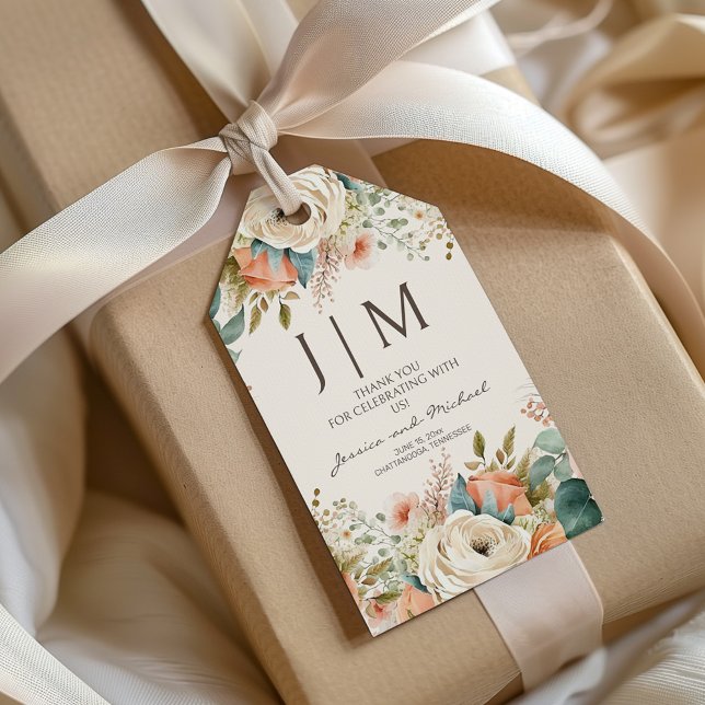 Étiquettes-cadeau Mariage de monogramme floral de crème de pêche (Elegant peach and cream-colored watercolor floral monogrammed wedding "Thank you" gift tag)