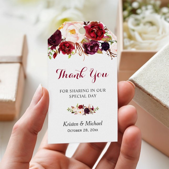 Étiquettes-cadeau Mariage Floral de Bourgogne Marsala Favoriser le M (Créateur téléchargé)