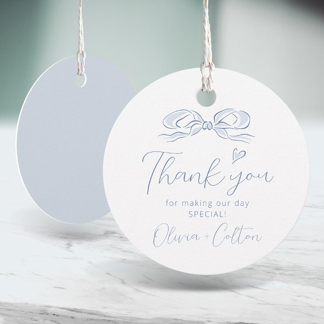 Étiquettes Cadeau Mariage Merci Bleu Élégant main tiré (Blue Elegant Hand Drawn Bow Thank You Wedding Favor Tags)