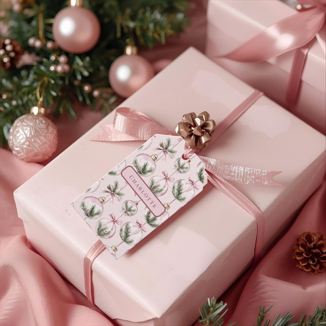 Étiquettes-cadeau Modern Pink Christmas Ornament Gift Tag (Créateur téléchargé)