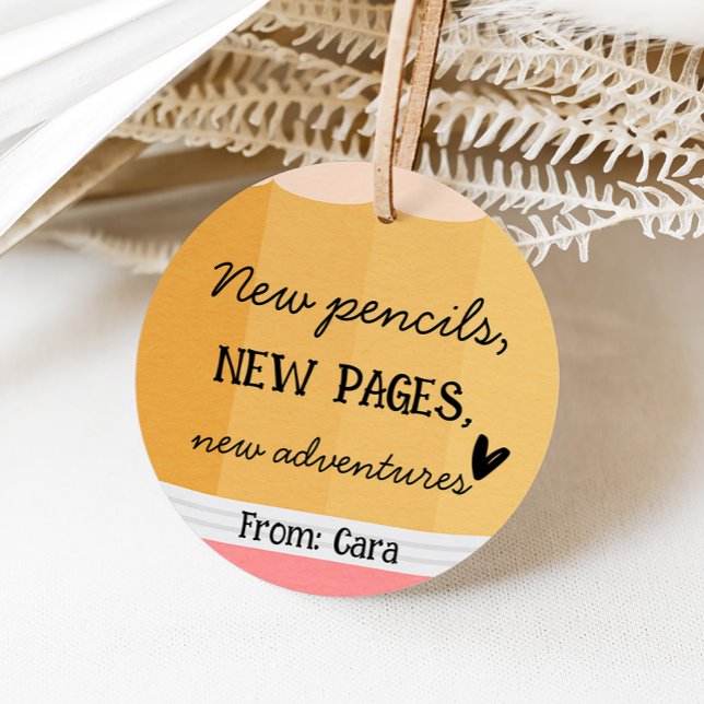 Étiquettes Cadeau Mots clés de préférence pour l'école d'enseignant  (Teacher Pencil School Round Favor Tags)