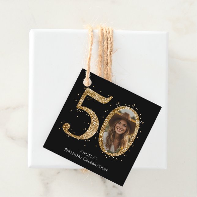 Étiquettes Cadeau Parties scintillant d'or adulte 50e anniversaire P (En situation)