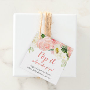 Étiquettes Cadeau Passez-le lorsqu'elle plante un baby shower floral
