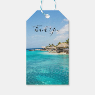 Étiquettes-cadeau Plage tropicale pittoresque avec huttes de chaume