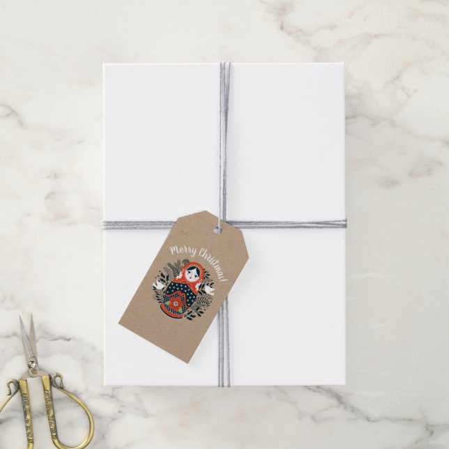 Étiquettes-cadeau Poupée de nidification de Noël rouge (Avec de la ficelle)