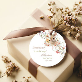 Étiquettes Cadeau Quelque chose sur le chemin baby shower Fleur sauv