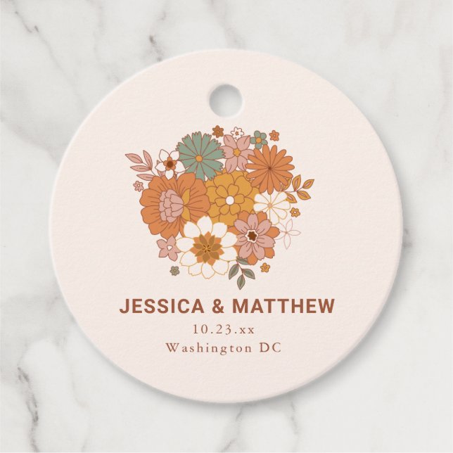 Étiquettes Cadeau Retro Boho Terracotta Floral Custom Names Wedding  (Devant)
