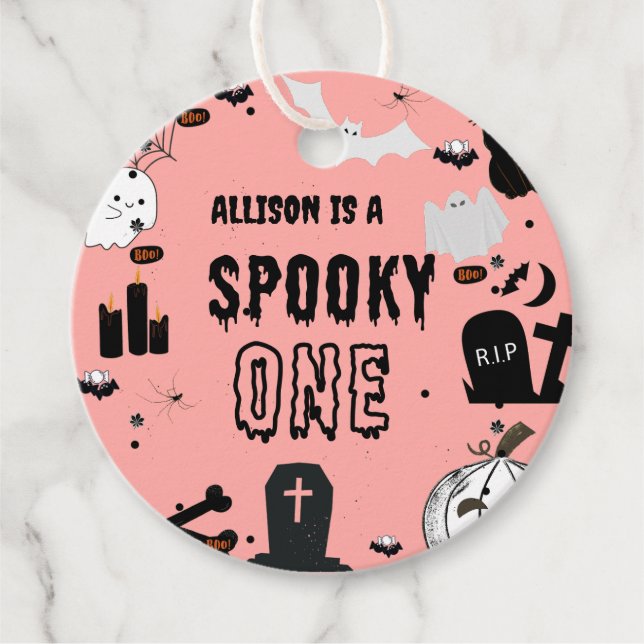 Étiquettes Cadeau Retro Super Halloween éffrayant un premier anniver (Devant)
