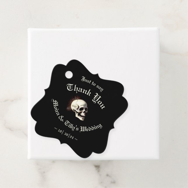 Étiquettes Cadeau Skeletons dansants Mariage gothique (En situation)