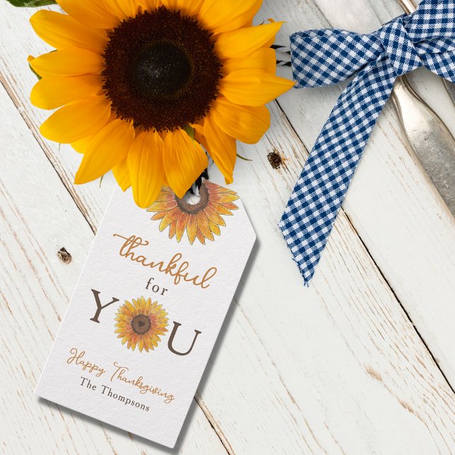 Étiquettes-cadeau Sunflowers Merci pour vous Thanksgiving (Use this cute sunflowers "thankful for you" Thanksgiving tag to attach to your table setting decor! )